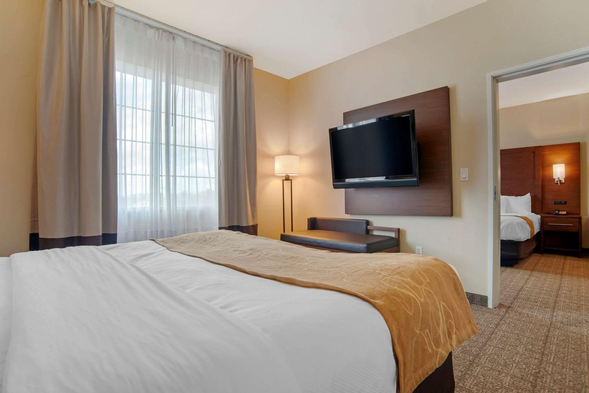 คอมฟอร์ต สวีท Hotel อเล็กซานเดรีย ภายนอก รูปภาพ